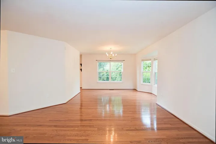 10558 Crooked Branch Ct, Manassas, Virginia 20112