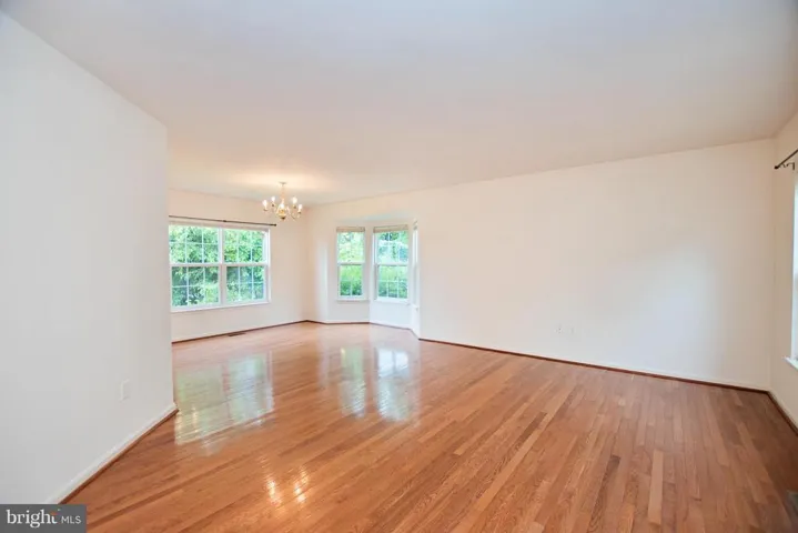 10558 Crooked Branch Ct, Manassas, Virginia 20112
