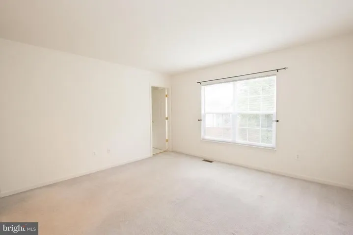 10558 Crooked Branch Ct, Manassas, Virginia 20112