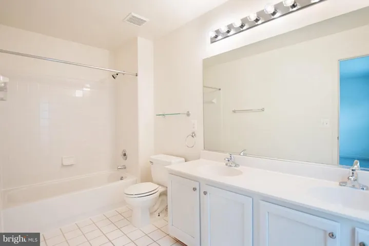 10558 Crooked Branch Ct, Manassas, Virginia 20112