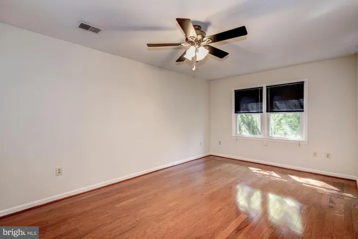 6800 Sprucedale Ct, Annandale, Virginia 22003