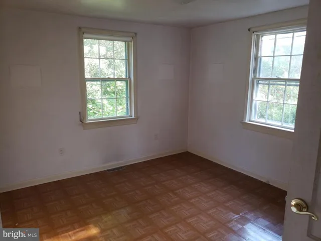 5905 Hallowing Dr, Lorton, Virginia 22079