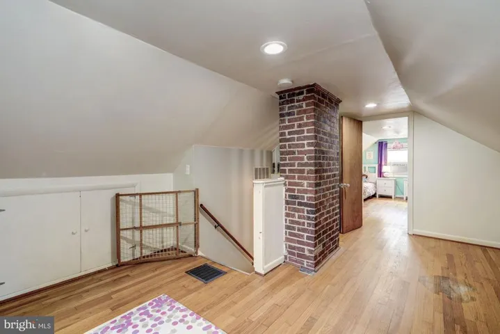 3119 Chepstow Ln, Falls Church, Virginia 22042