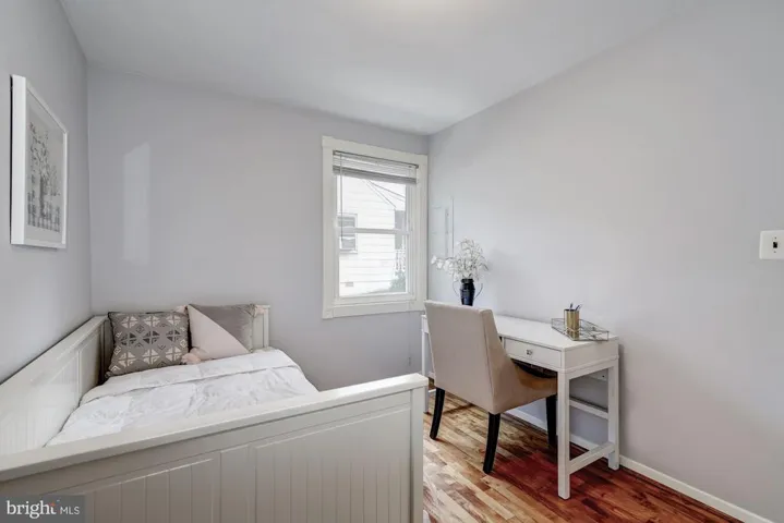 3119 Chepstow Ln, Falls Church, Virginia 22042