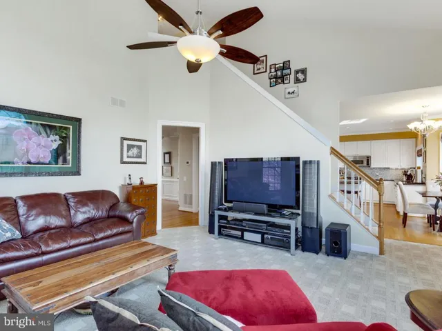 8416 Black Stallion Pl, Vienna, Virginia 22182
