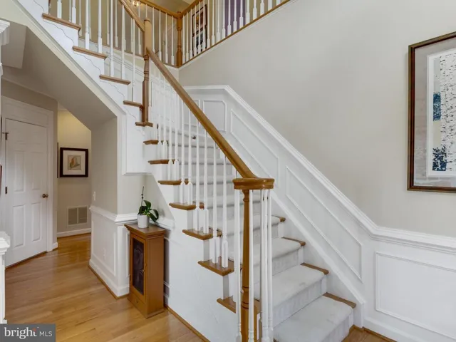 8416 Black Stallion Pl, Vienna, Virginia 22182