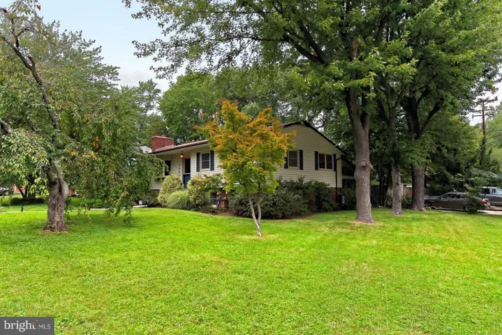 7000 Vagabond Dr, Falls Church, Virginia 22042