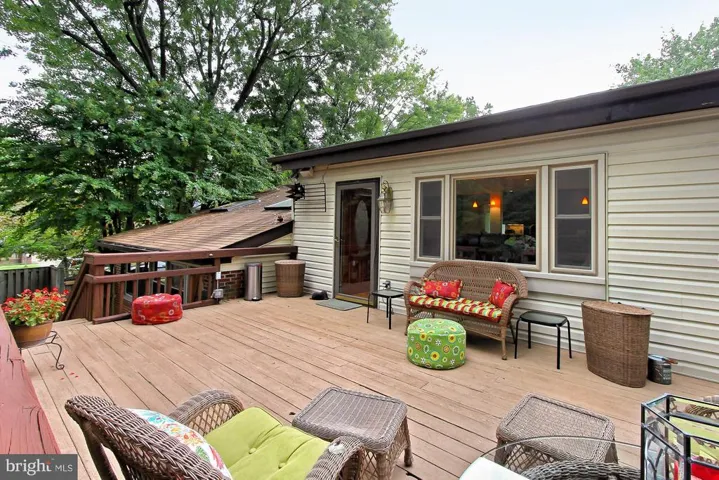 7000 Vagabond Dr, Falls Church, Virginia 22042
