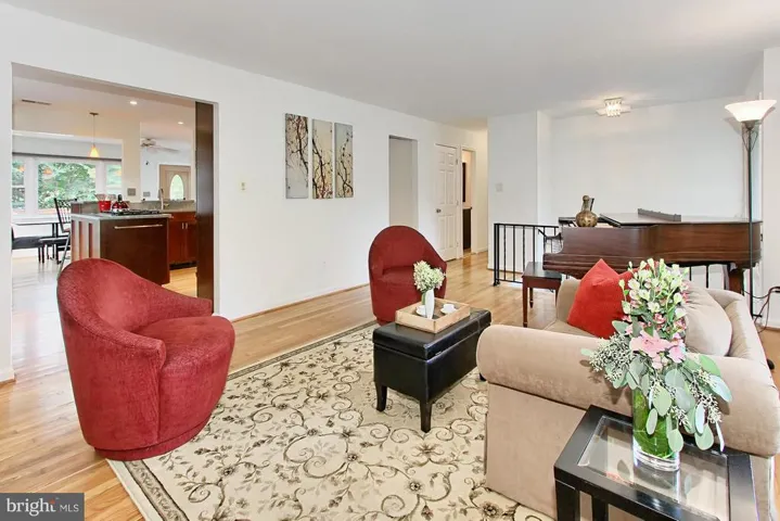 7000 Vagabond Dr, Falls Church, Virginia 22042