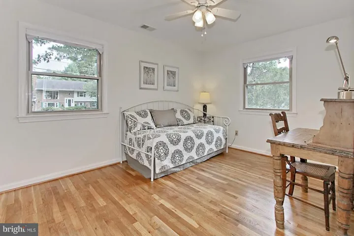 7000 Vagabond Dr, Falls Church, Virginia 22042