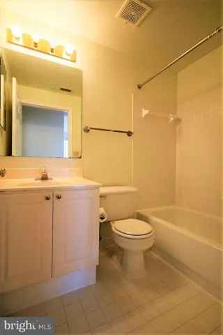 1645 International Dr #419, Mclean, Virginia 22102