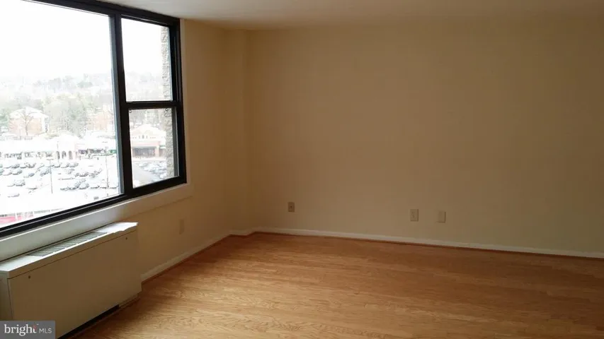4600 Duke St #1214, Alexandria, Virginia 22304