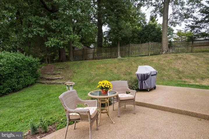 3907 Oak Hill Dr, Annandale, Virginia 22003
