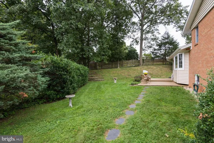 3907 Oak Hill Dr, Annandale, Virginia 22003
