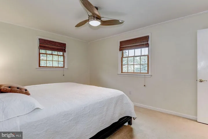 3907 Oak Hill Dr, Annandale, Virginia 22003