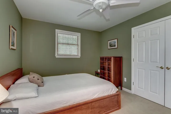 3907 Oak Hill Dr, Annandale, Virginia 22003