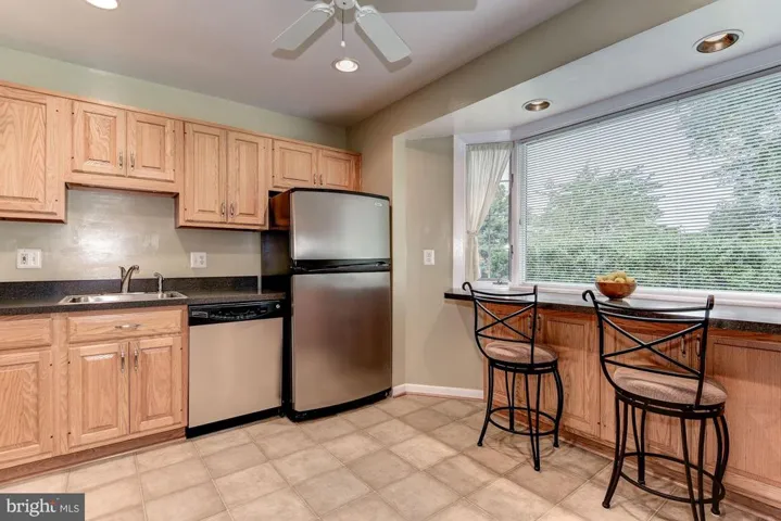 3907 Oak Hill Dr, Annandale, Virginia 22003