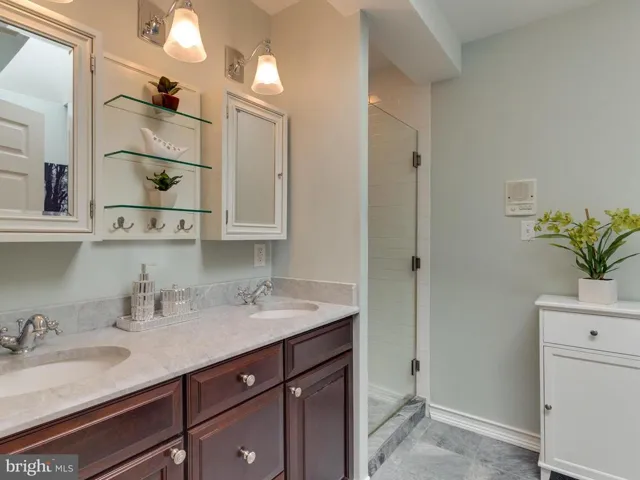 425 Patrick St N, Alexandria, Virginia 22314