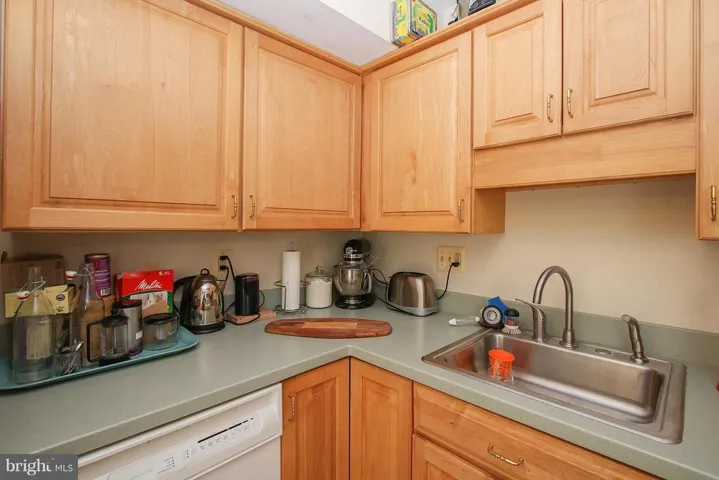 151 Virginia Ave S #390, Falls Church, Virginia 22046