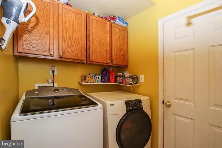 13266 Amblewood Dr, Manassas, Virginia 20112