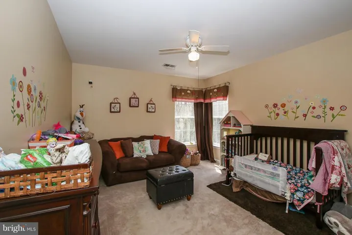 13266 Amblewood Dr, Manassas, Virginia 20112