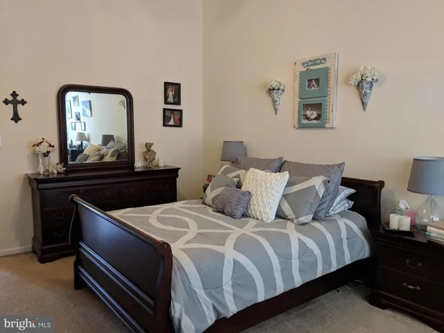 7683 Lavenham Lndg, Alexandria, Virginia 22315