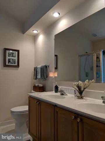 7683 Lavenham Lndg, Alexandria, Virginia 22315