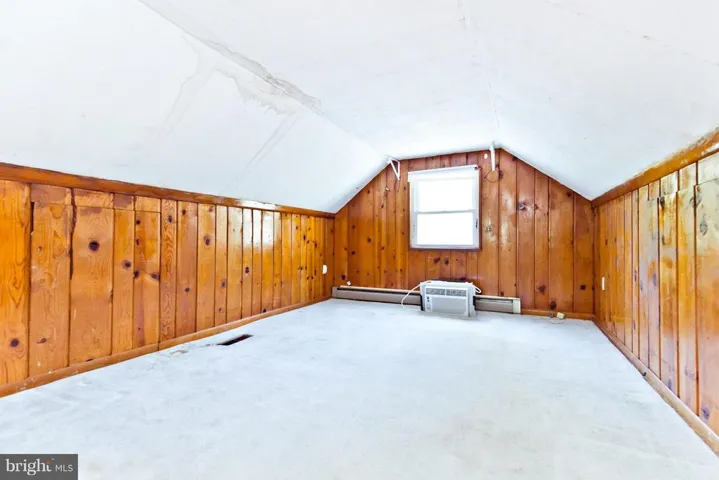 6632 Barrett Rd, Falls Church, Virginia 22042