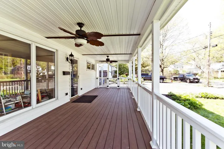 6632 Barrett Rd, Falls Church, Virginia 22042