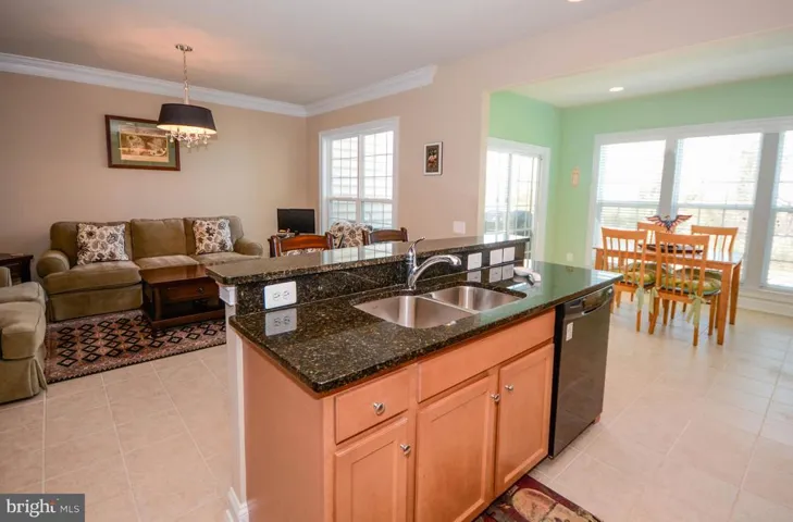 43604 White Cap Ter, Chantilly, Virginia 20152