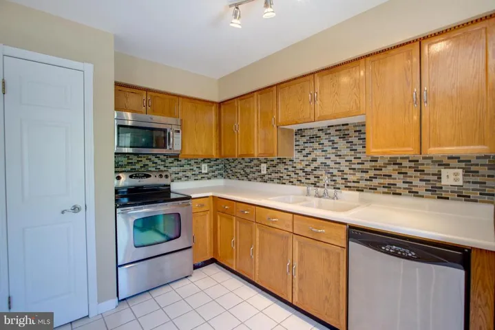 6023 Crocus Ct, Alexandria, Virginia 22310