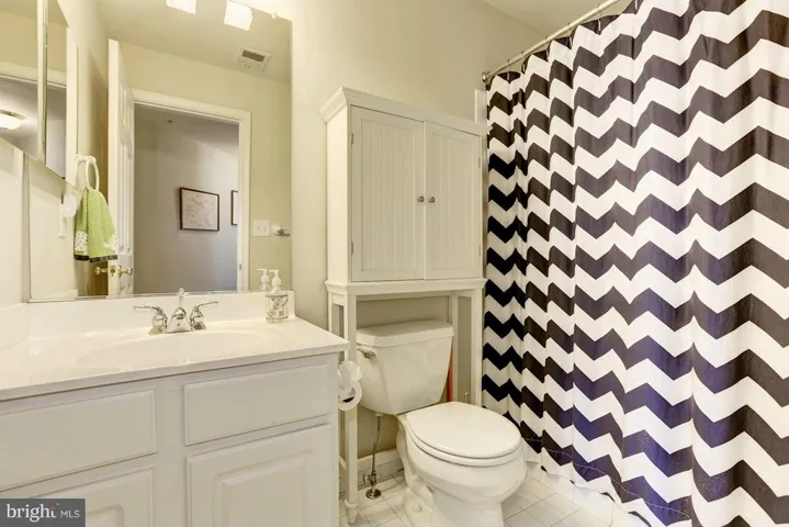 5018b Barbour Dr, Alexandria, Virginia 22304