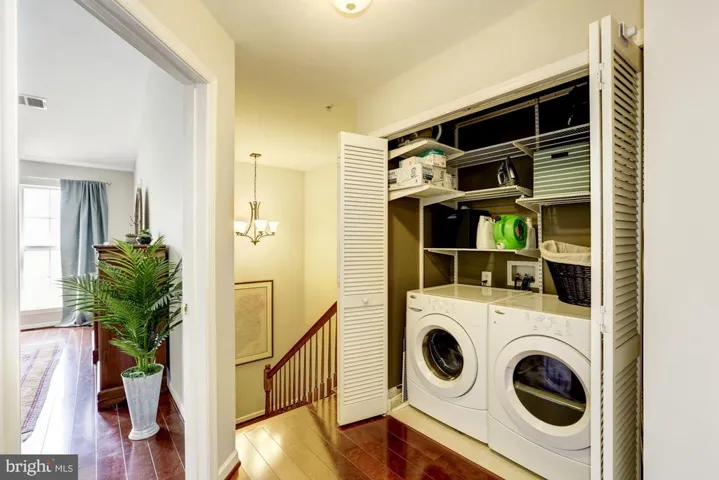 5018b Barbour Dr, Alexandria, Virginia 22304