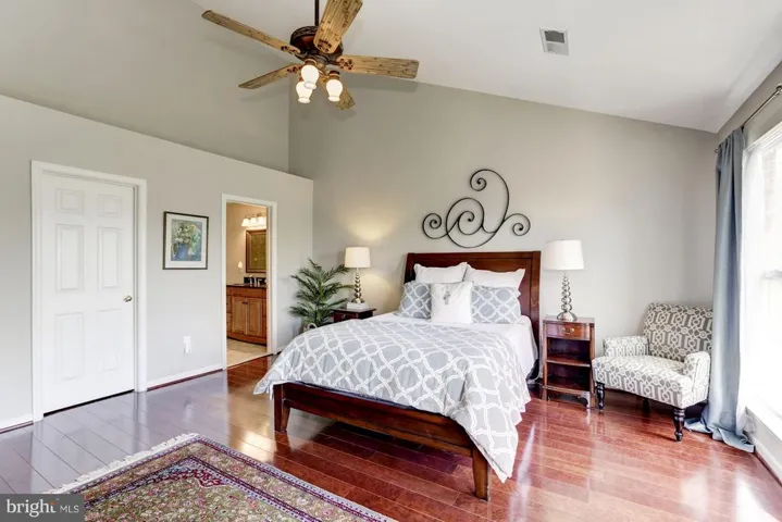 5018b Barbour Dr, Alexandria, Virginia 22304