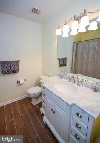 9605 Innerwick Pl, Bristow, Virginia 20136
