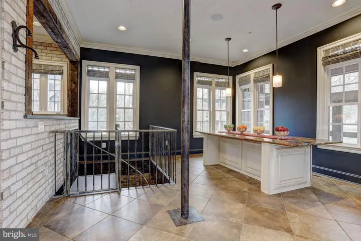 11716 Wood Thrush Ln, Potomac, Maryland 20854