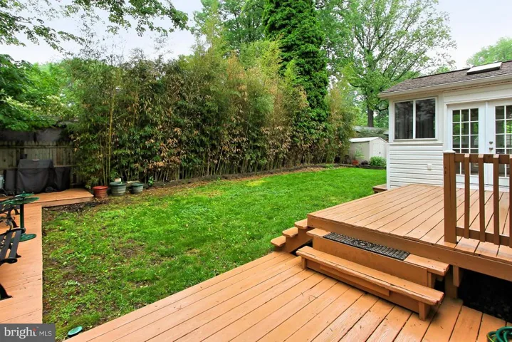 3438 Slade Run Dr, Falls Church, Virginia 22042