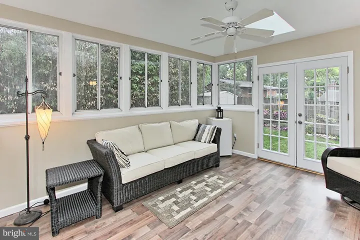 3438 Slade Run Dr, Falls Church, Virginia 22042