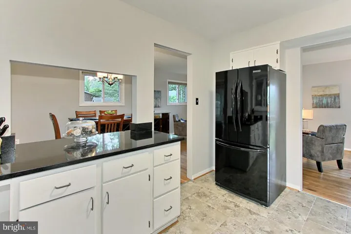3438 Slade Run Dr, Falls Church, Virginia 22042