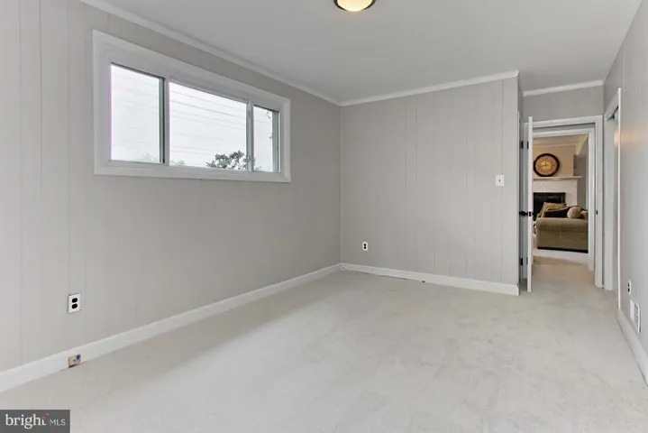 3438 Slade Run Dr, Falls Church, Virginia 22042