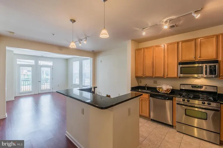 2665 Prosperity Ave #252, Fairfax, Virginia 22031