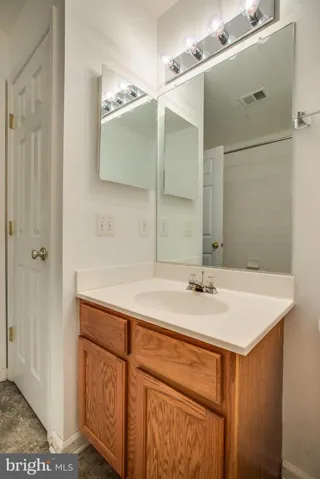 15564 Trisail Ct, Dumfries, Virginia 22025