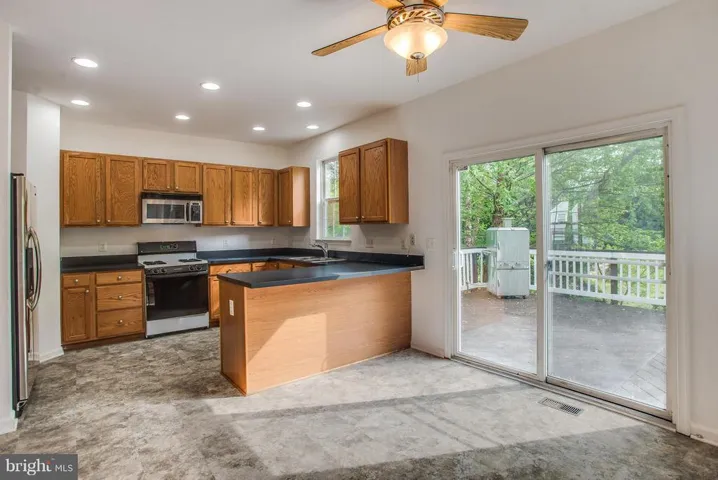 15564 Trisail Ct, Dumfries, Virginia 22025