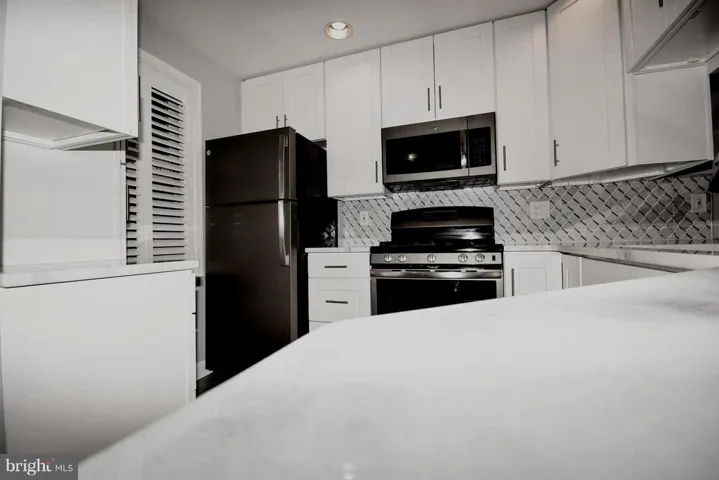 6924 Fairfax Dr #234, Arlington, Virginia 22213