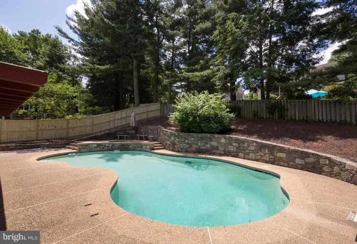 2007 Gunnell Farms Dr, Vienna, Virginia 22181