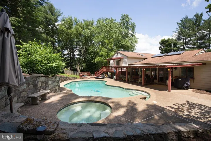 2007 Gunnell Farms Dr, Vienna, Virginia 22181