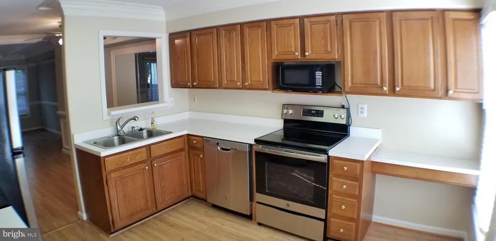 6421 Knapsack Ln, Centreville, Virginia 20121