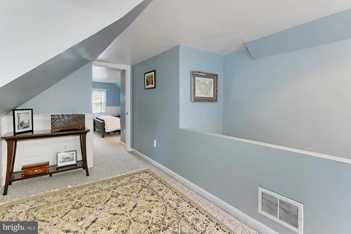 2931 Woodlawn Ave, Falls Church, Virginia 22042