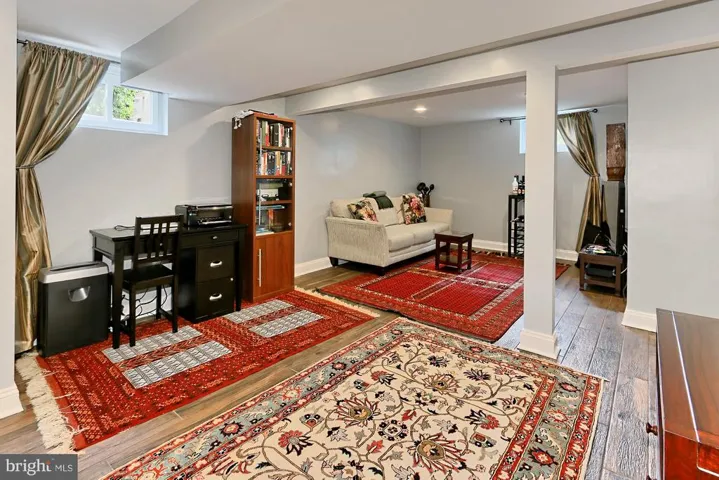 2931 Woodlawn Ave, Falls Church, Virginia 22042