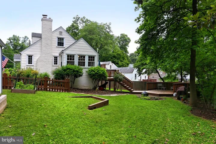 2931 Woodlawn Ave, Falls Church, Virginia 22042
